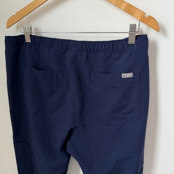 FIGS TM3001 Women's Scrub Pants  Technical Collection Performance Medical Medium - Picture 4 of 6